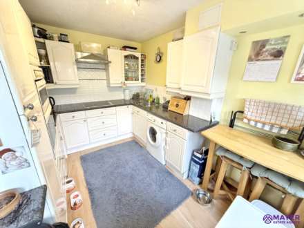 Aspen Gardens, Plympton, Image 4