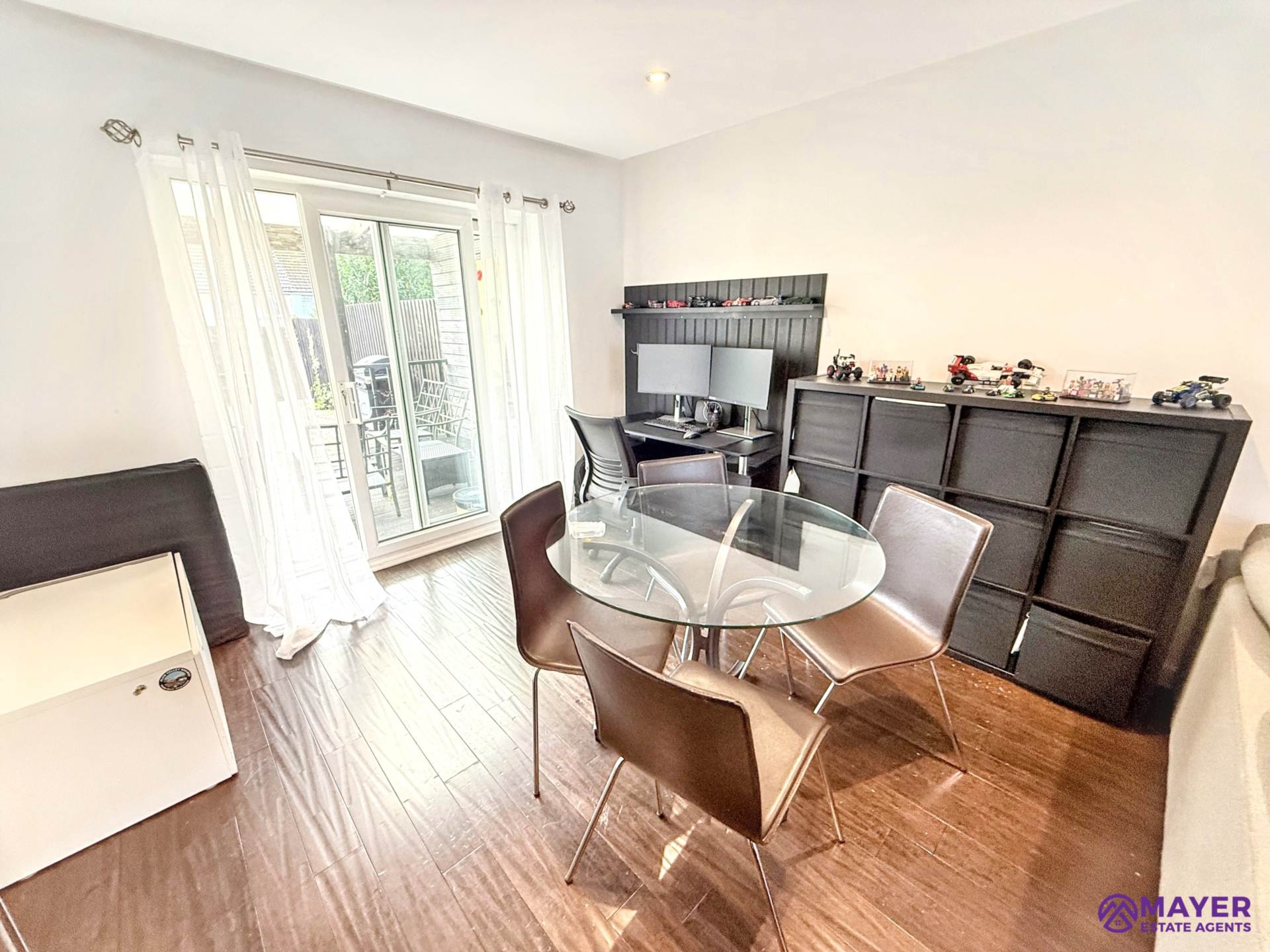 Thames Gardens, Plymouth, Image 4
