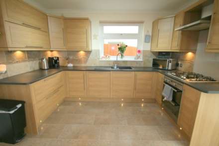 Hill Close, Plympton, Image 5