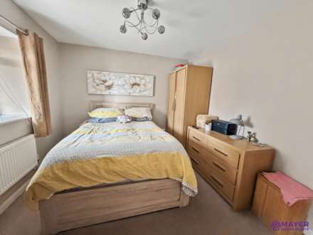 Bridle Close, Plympton, Image 7