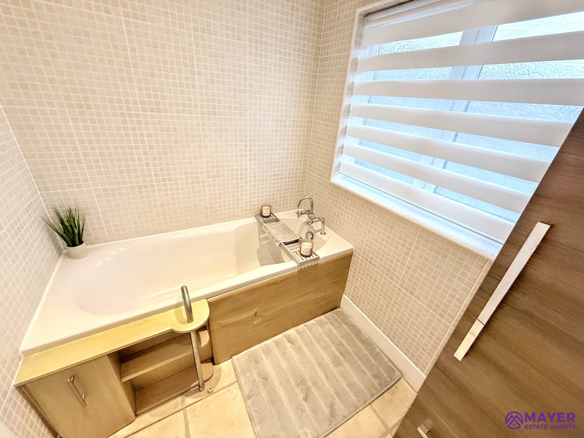 Wellfield Close, Plympton, Image 9