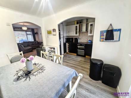 Wykeham Drive, Plymouth, Image 4