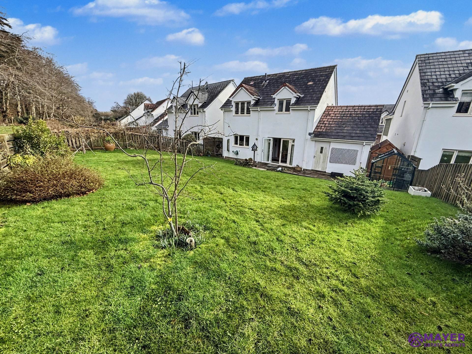 Fairway Gardens, Sparkwell, Image 2