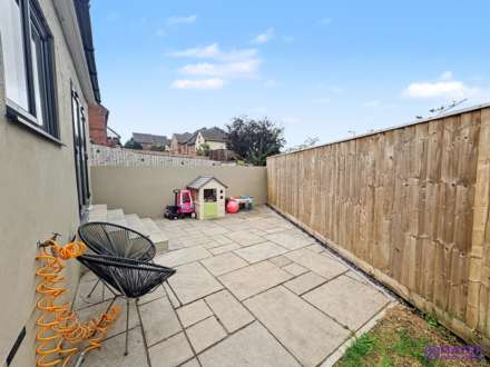 Walnut Drive, Plymouth, Image 11