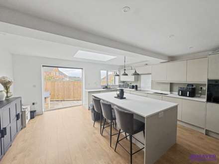 Walnut Drive, Plymouth, Image 4