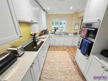 Greenwood Park Close, Plymouth, Image 5