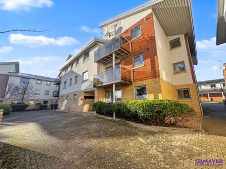 2 Bedroom Apartment, Acorn Gardens, Plymouth