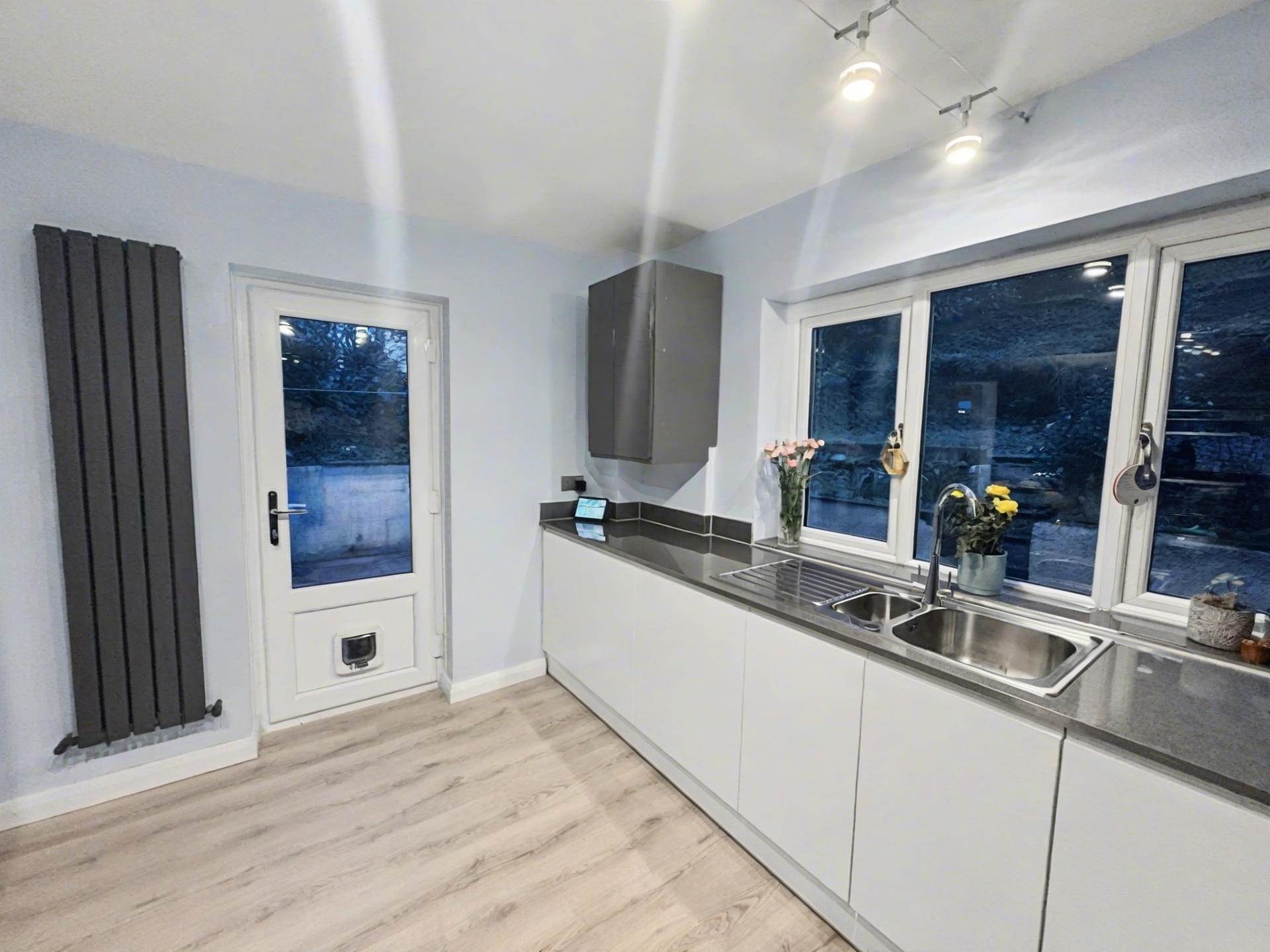 Almeria Court, Plymouth, Image 10