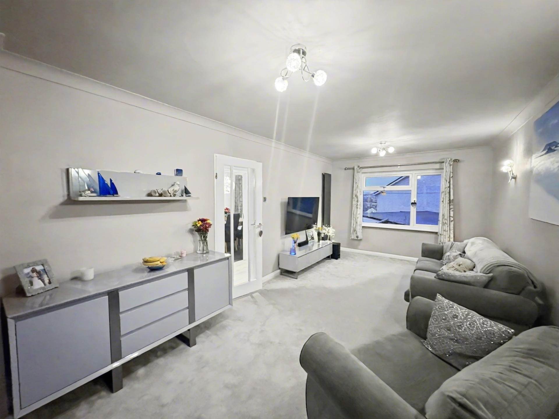 Almeria Court, Plymouth, Image 3