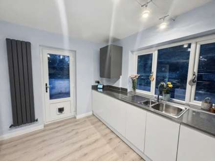 Almeria Court, Plymouth, Image 10