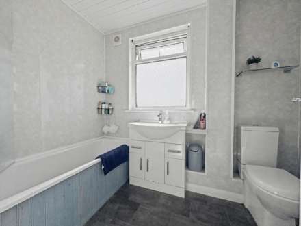 Kings Tamerton Road, Plymouth, Image 11