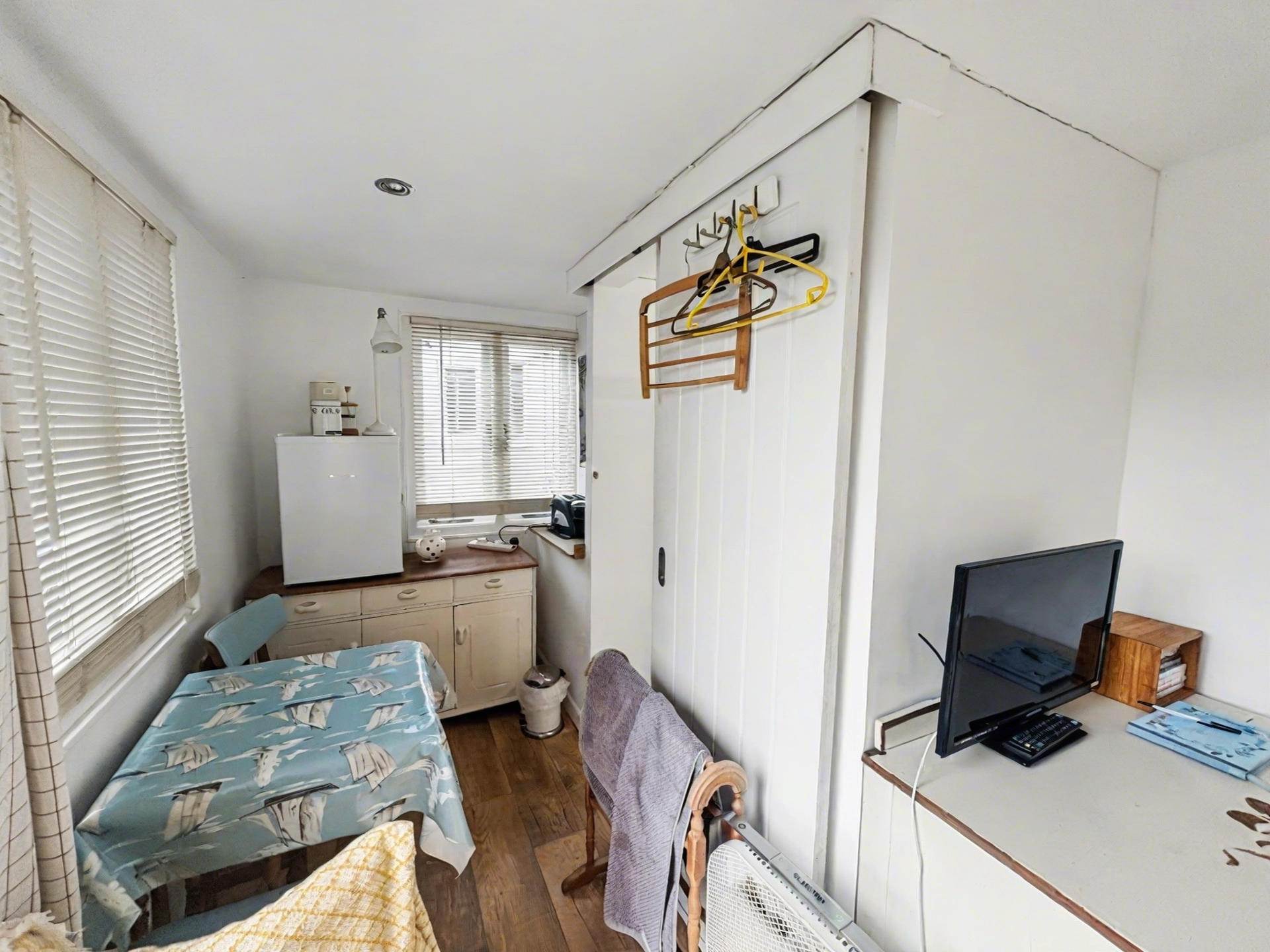 Batters Hill House, Plymouth, Image 25