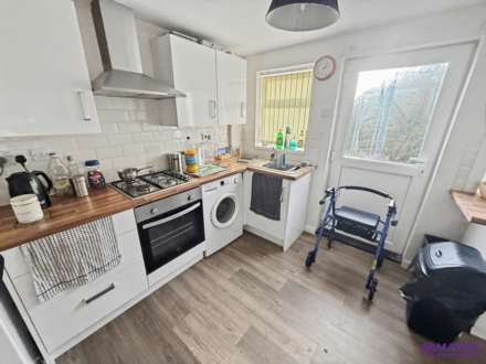 Greatlands Crescent, Plymouth, Image 2