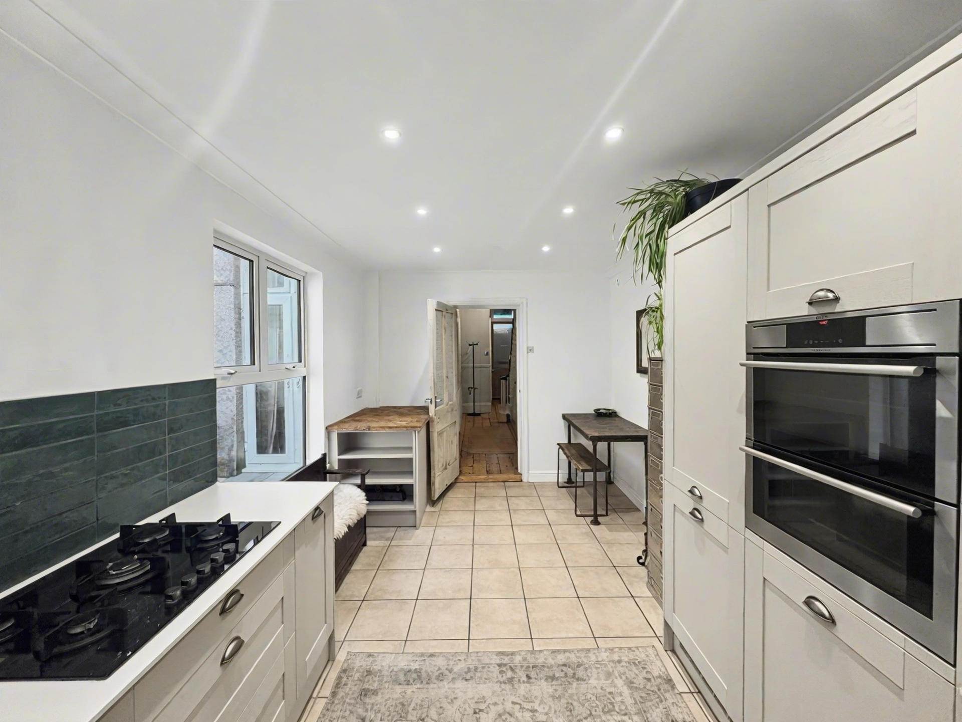 St James Place West, Plymouth, Image 8