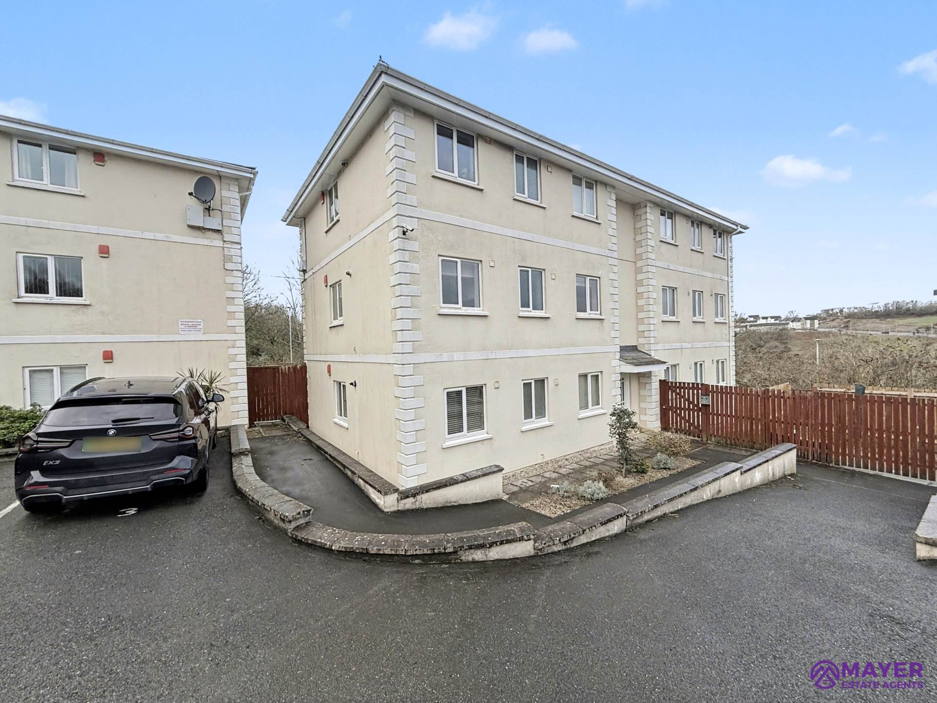 Austin Crescent, Plymouth, Image 2