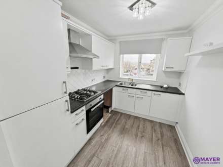 Austin Crescent, Plymouth, Image 6