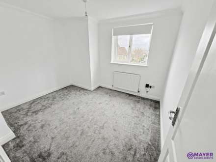 Austin Crescent, Plymouth, Image 8