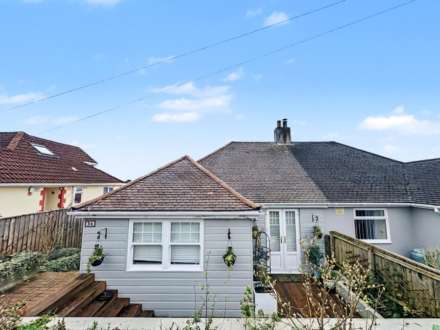 Darwin Crescent, Plymouth, Image 1