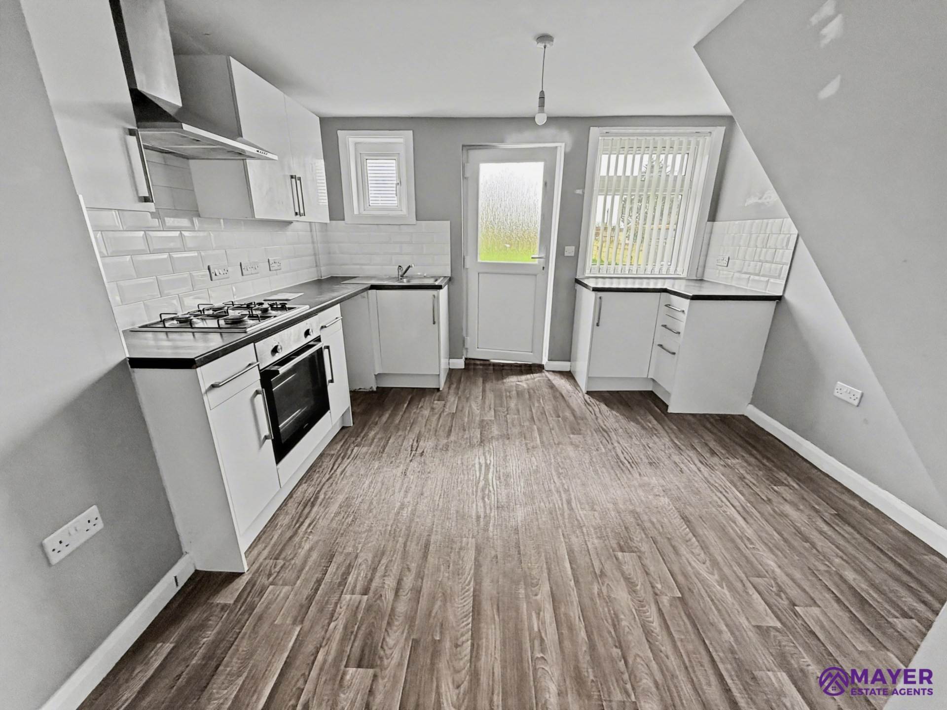 Greatlands Crescent, Plymouth, Image 3