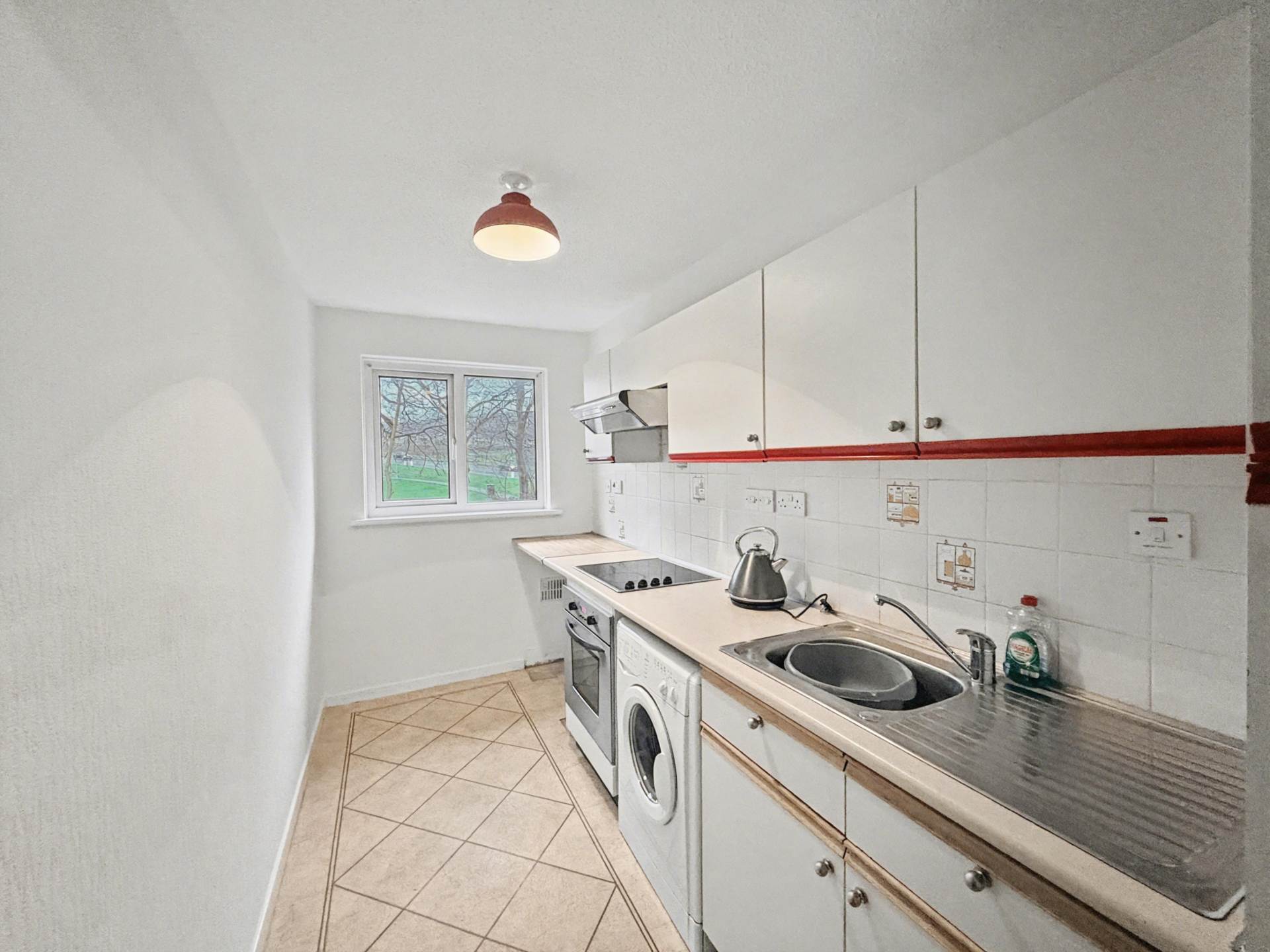 Paynter Walk, Plymouth, Image 4