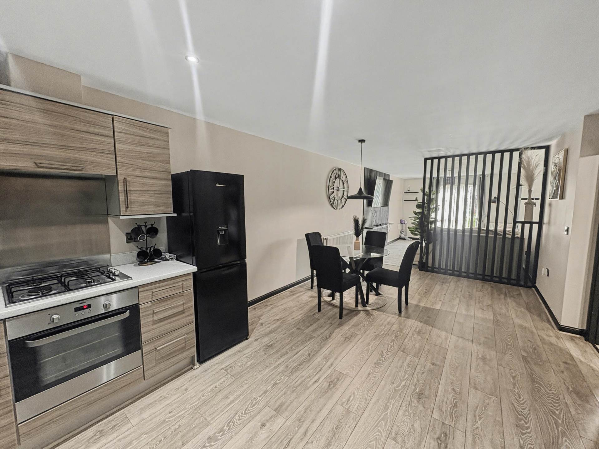 Apt     Grassandale Road, Plymouth, Image 2