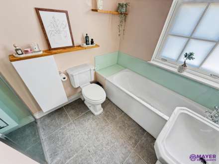 Mountwise Crescent, Plymouth, Image 11