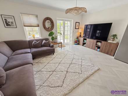 Mountwise Crescent, Plymouth, Image 5