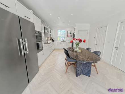 Mountwise Crescent, Plymouth, Image 7