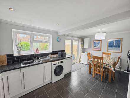 Springwood Close, Plymouth, Image 3