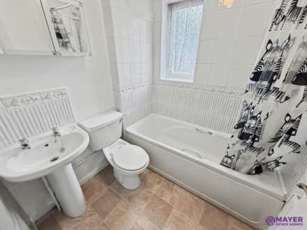 Moorland Gardens, Plymouth, Image 6