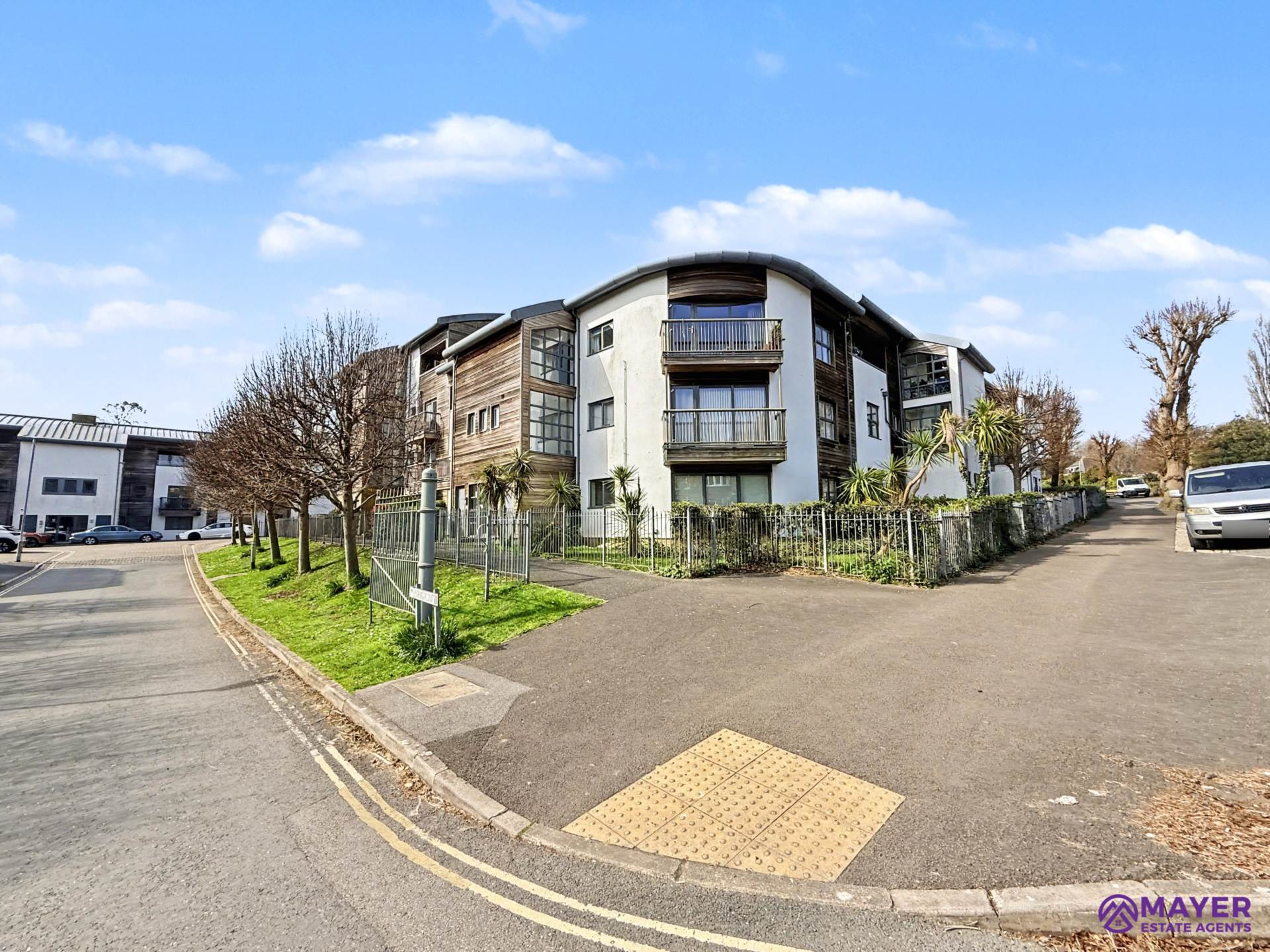 Endeavour Court, Stoke, Image 14