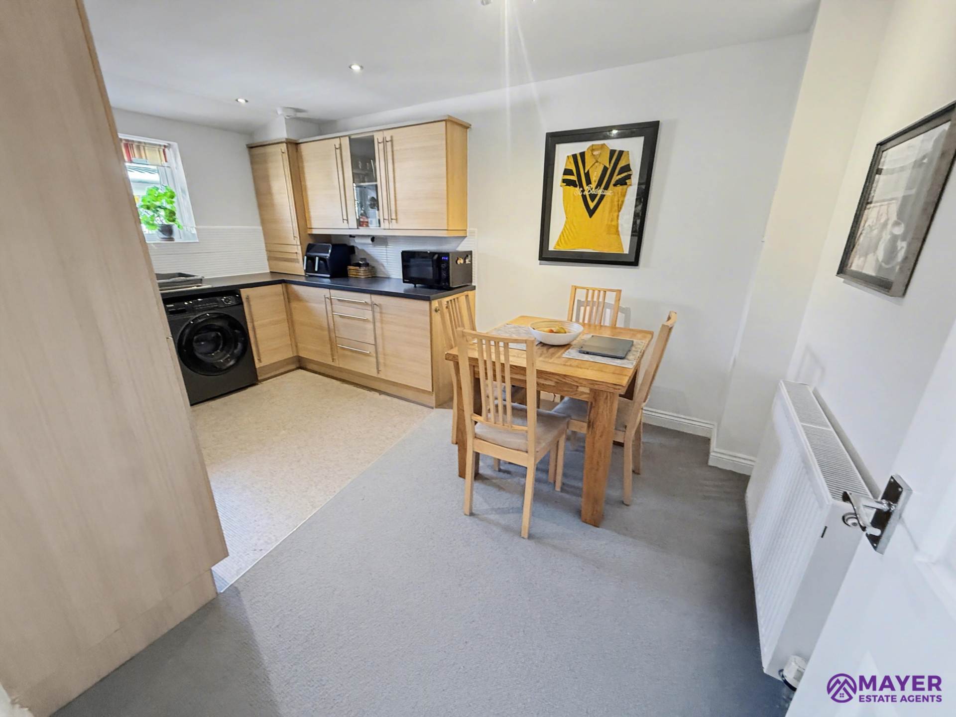 Endeavour Court, Stoke, Image 4