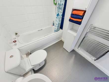 Endeavour Court, Stoke, Image 9