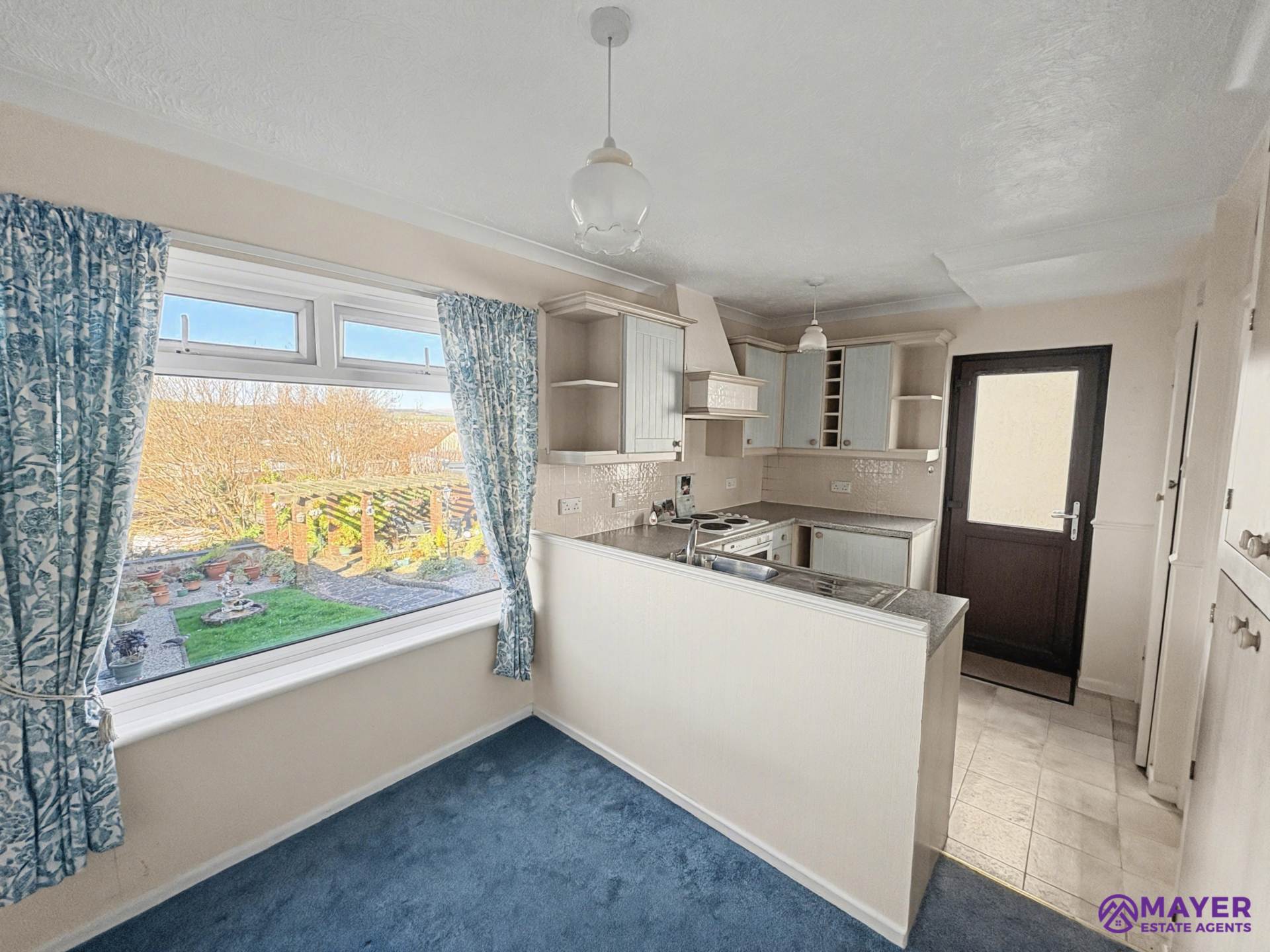 Merafield Drive, Plymouth, Image 6