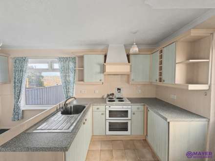 Merafield Drive, Plymouth, Image 5