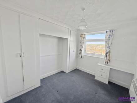 Merafield Drive, Plymouth, Image 7