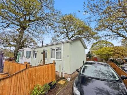 Baytree Close, Glenholt