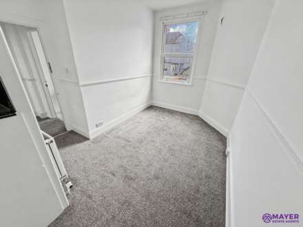 Cedarcroft Road, Plymouth, Image 8