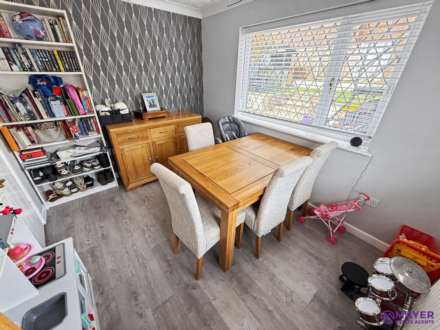 Barton Close, Plymouth, Image 18