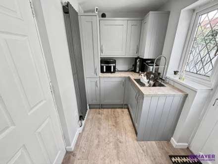 Barton Close, Plymouth, Image 8