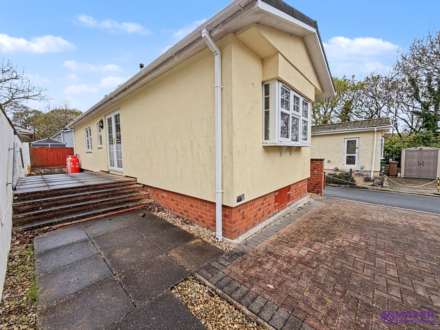 Glenfield Close, Plymouth, Image 13
