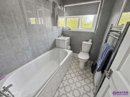 Deveron Close, Plympton, Image 7