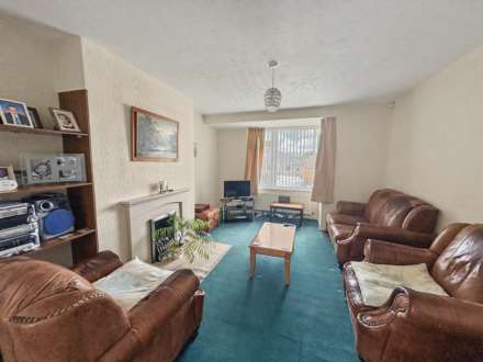 Efford Crescent, Plymouth, Image 3