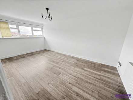 Shallowford Road, Eggbuckland, Image 12
