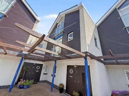 Spinnaker Quay, Plymouth, Image 2