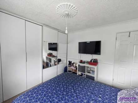 Deveron Close, Plympton, Image 10