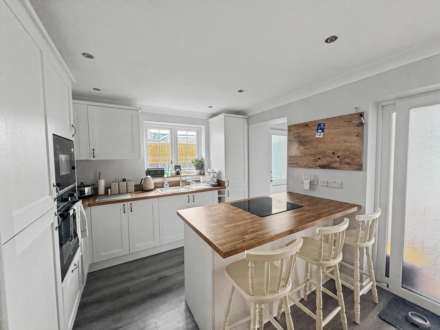 Mallard Close, Plymouth, Image 7