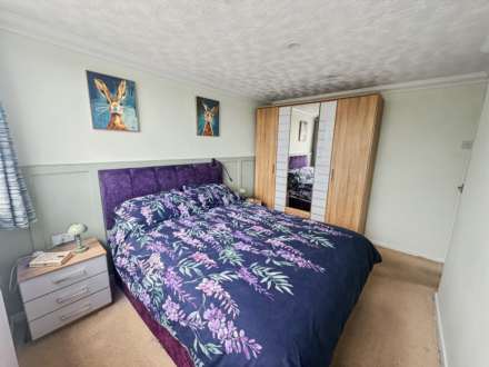 Grantham Close, Plympton, Image 16
