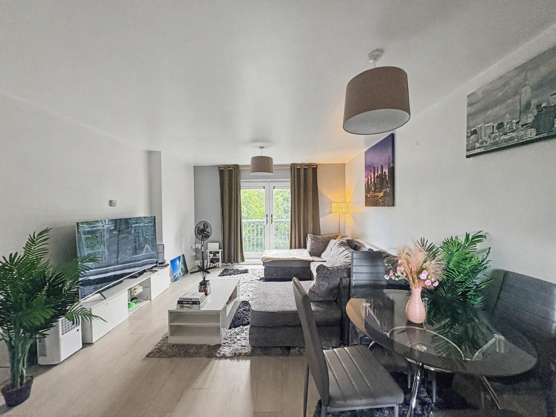 Endeavour Court, Plymouth, Image 3