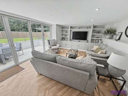 Chelwood Grove, Plympton, Image 19